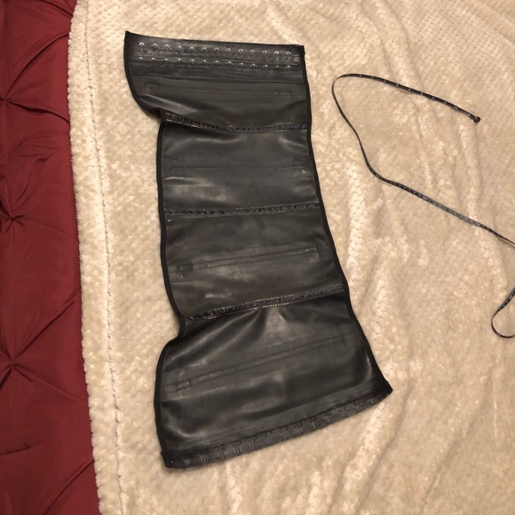 WGS Premadonna Waist Trainer Black Faux Leather - Picture 10 of 14